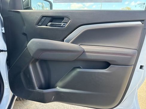 New 2025 Chevrolet Colorado Z71 w/ Midnight Edition image 34