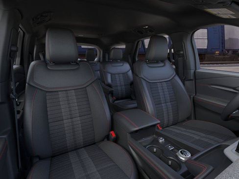 New 2026 Ford Explorer ST-Line AWD/4WD image 10