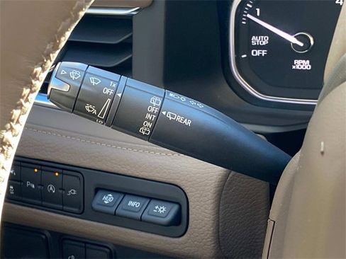 Used 2021 GMC Yukon Denali image 22