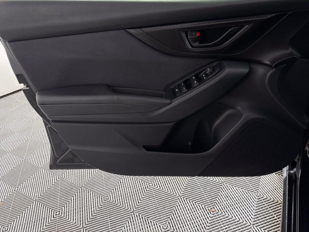 Used 2019 Subaru Crosstrek 2.0i Premium w/ Eyesight System AWD/4WD image 9