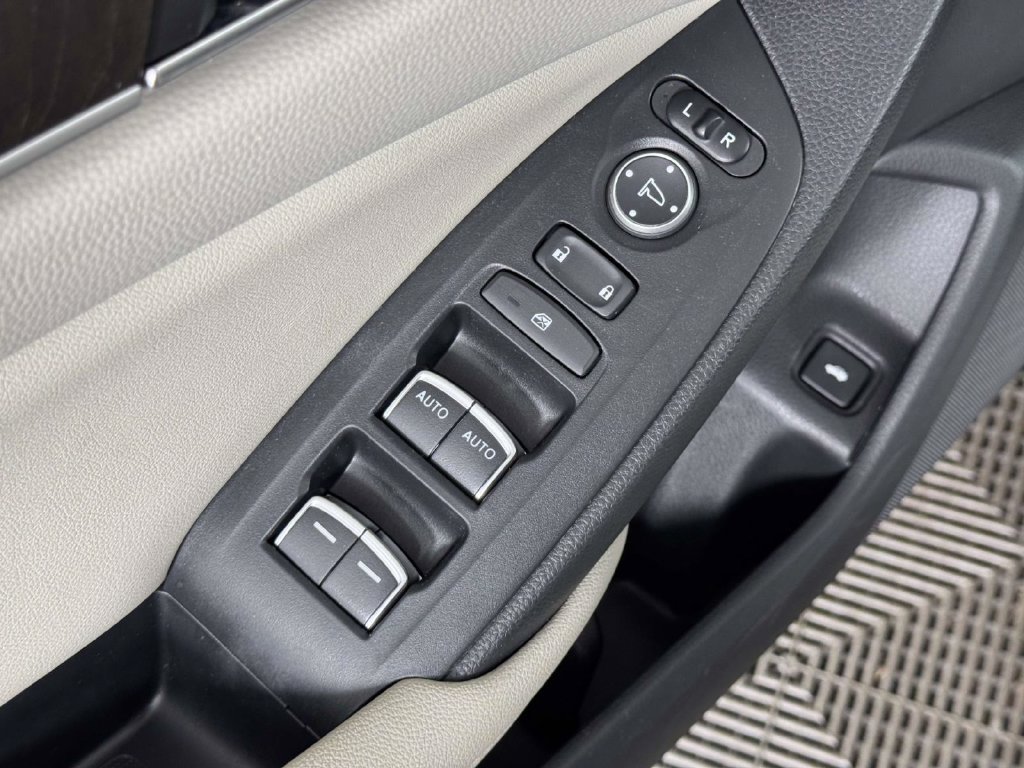Used 2021 Honda Accord EX-L image 17