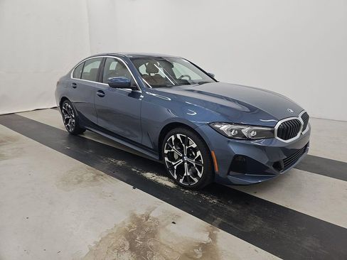 Used 2025 BMW 330i xDrive Sedan image 2