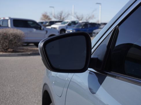 New 2026 Ford Escape SE image 17