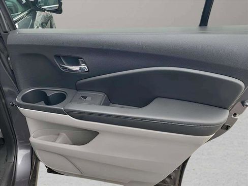 Used 2017 Honda Pilot EX image 26