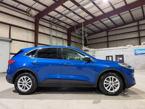 Used 2022 Ford Escape SE FWD image 4