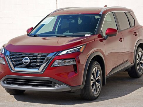 Used 2023 Nissan Rogue SV w/ SV Premium B Package FWD image 43