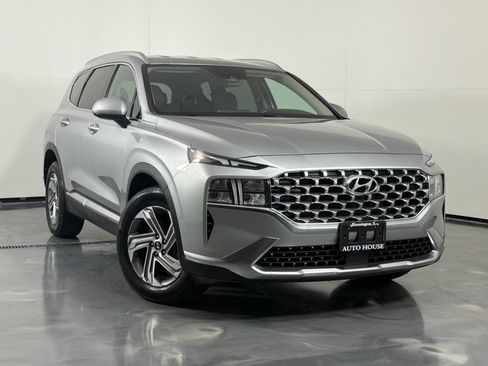 Used 2021 Hyundai Santa Fe SEL FWD image 2