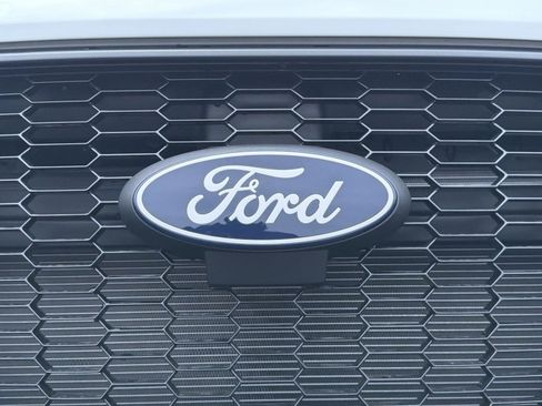 New 2026 Ford Transit 250 148 High Roof RWD image 12