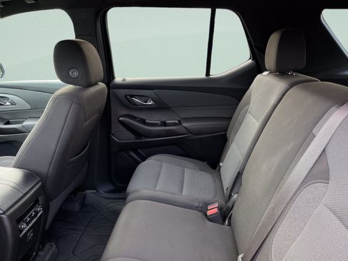 Used 2023 Chevrolet Traverse LT w/ LPO, Floor Liner Package AWD/4WD image 22