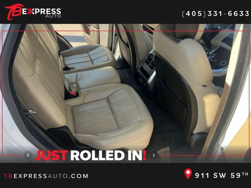 Used 2019 Land Rover Range Rover Sport HSE image 15