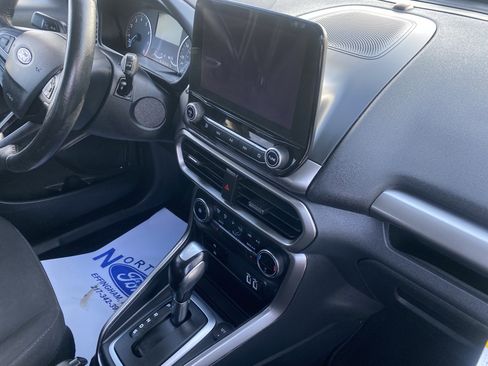 Used 2019 Ford EcoSport SE w/ SE Convenience Package image 16