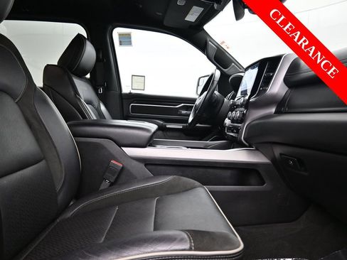 Used 2024 RAM 1500 Laramie image 16