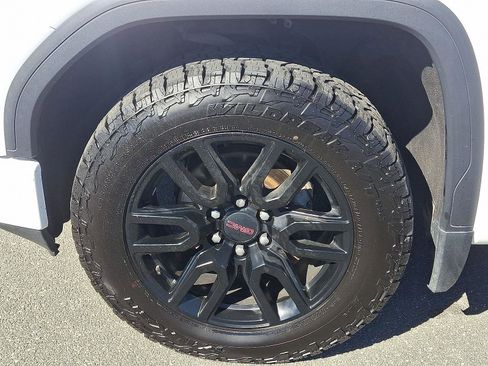 Used 2021 GMC Sierra 1500 Elevation image 27