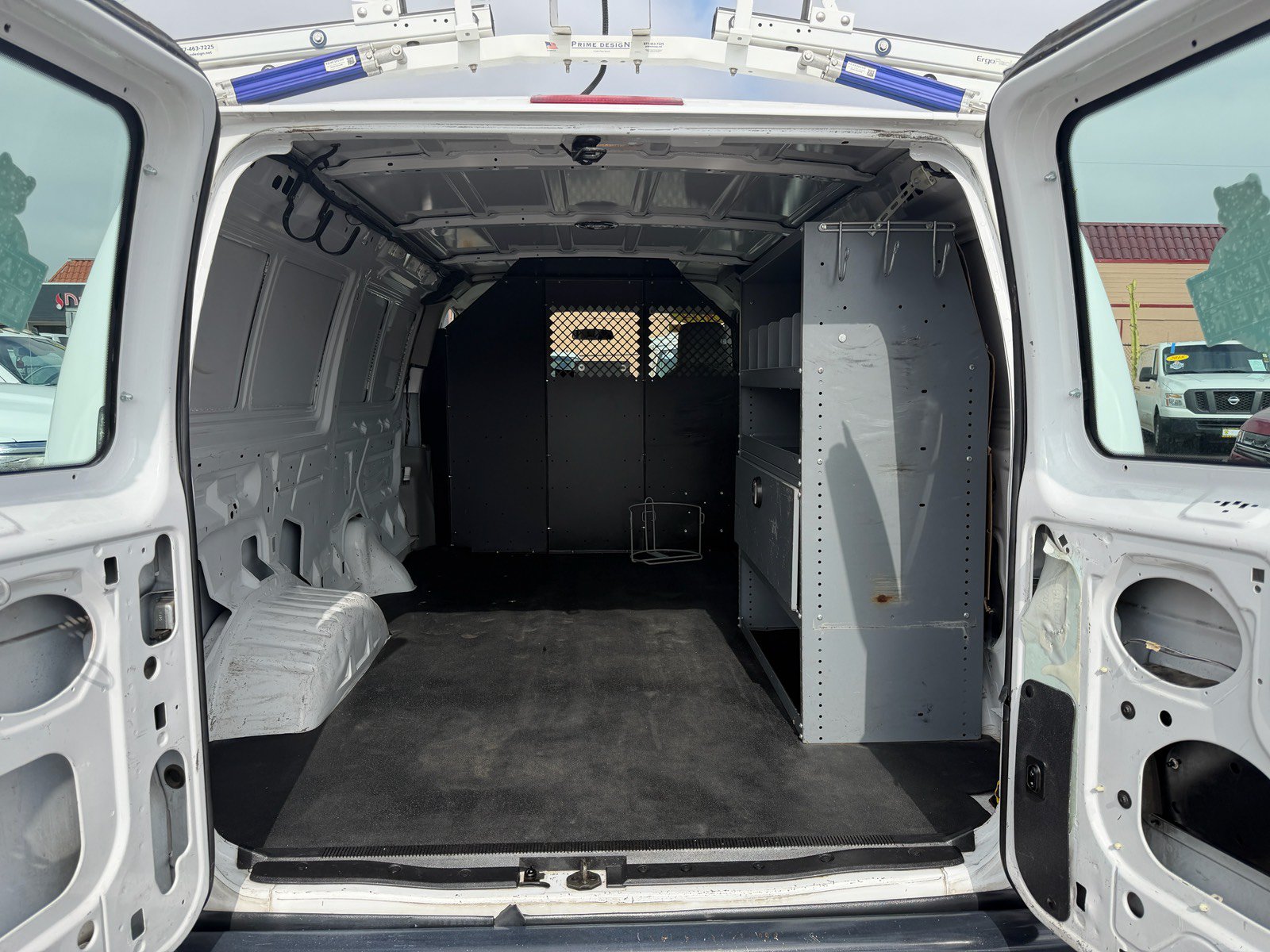 Used 2014 Ford E-150 and Econoline 150 w/ Power Group RWD image 10