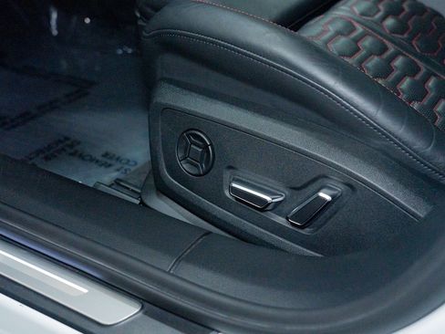 Used 2021 Audi RS 6 w/ Executive Package image 23