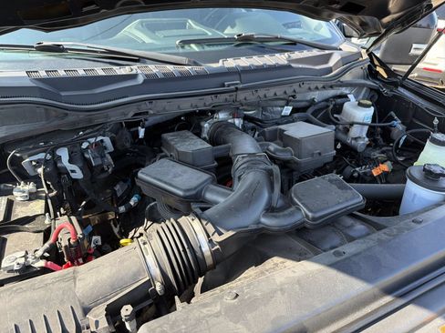 Used 2022 Ford F250 Lariat AWD/4WD image 16