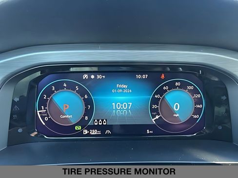 New 2026 Volkswagen Atlas Cross Sport SE image 22