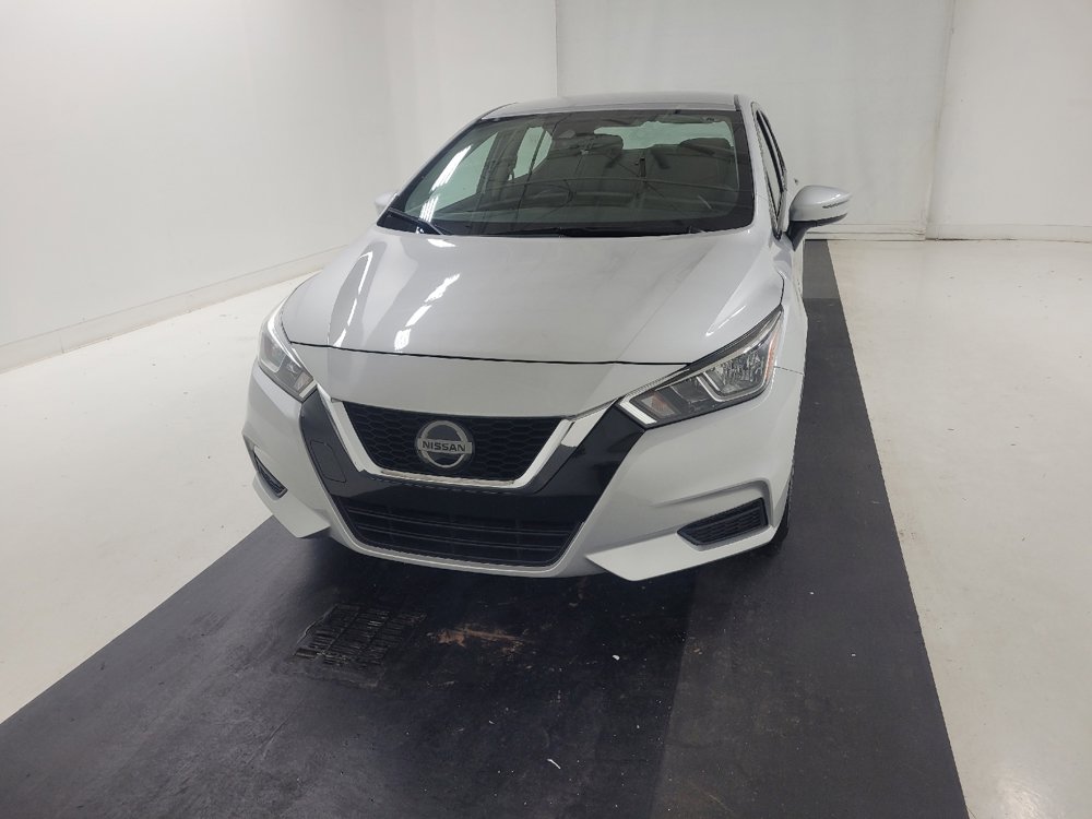 Used 2021 Nissan Versa SV FWD image 15