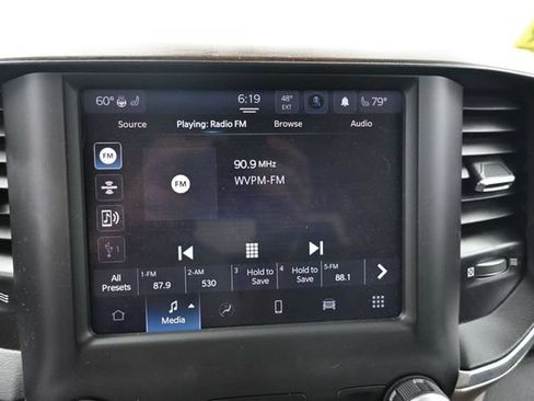 Used 2022 RAM 1500 Laramie AWD/4WD image 34