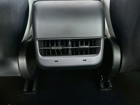 Used 2023 Tesla Model 3 Standard Range RWD image 26