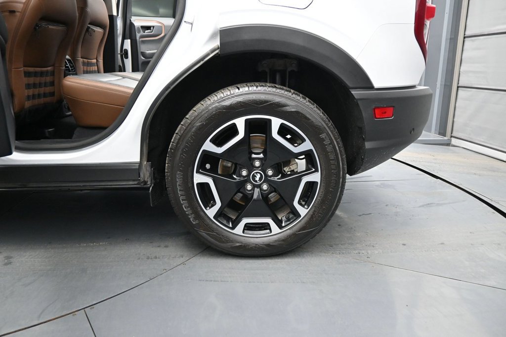 Certified 2023 Ford Bronco Sport Outer Banks w/ Tech Package AWD/4WD image 20