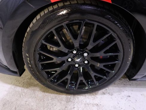 Used 2017 Ford Mustang GT Premium w/ GT Performance Package image 8