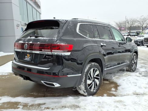 New 2026 Volkswagen Atlas SEL image 11