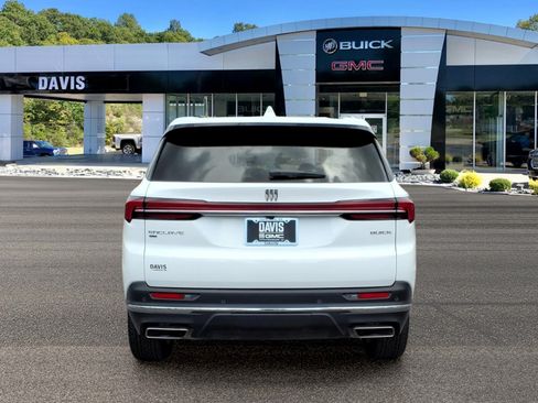 Used 2026 Buick Enclave Preferred AWD/4WD image 5