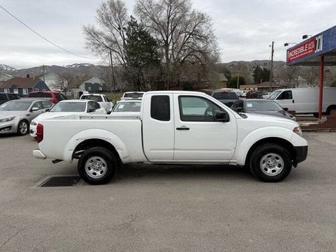 Used 2019 Nissan Frontier S image 3