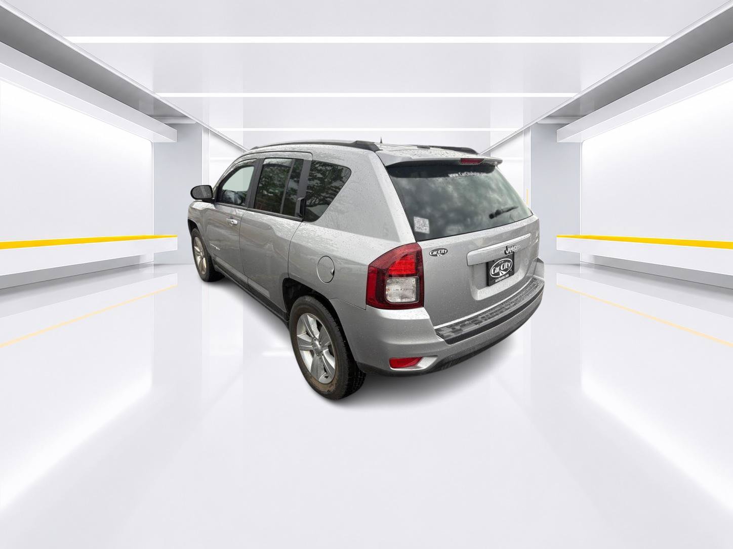 Used 2016 Jeep Compass Sport w/ Power Value Group FWD image 5