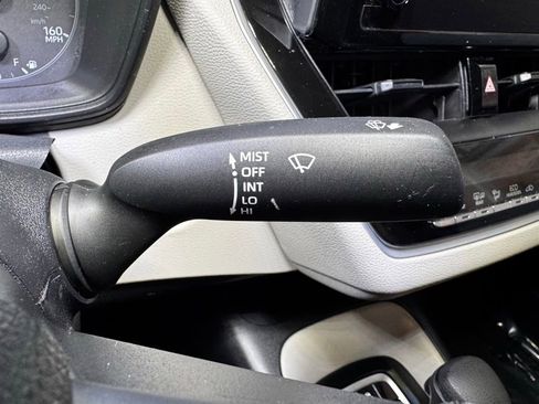 Certified 2024 Toyota Corolla LE w/ LE Premium Package FWD image 31