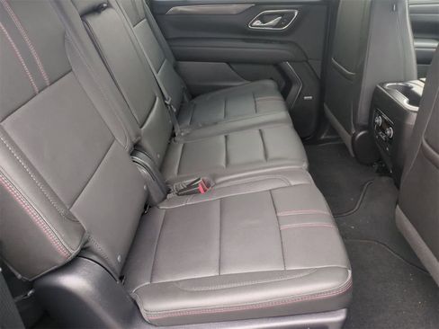 Used 2023 Chevrolet Suburban RST image 21