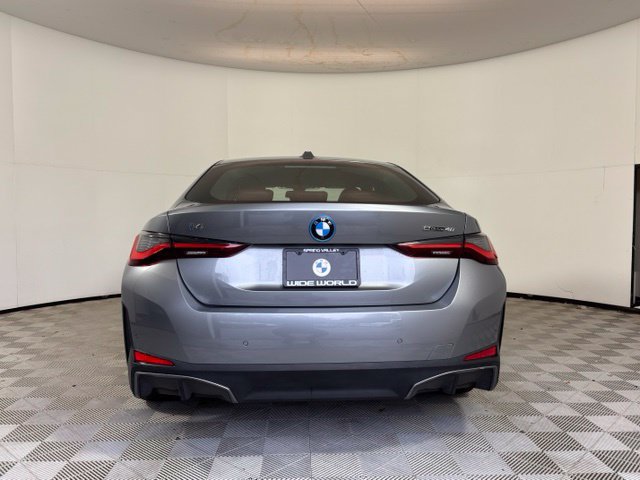 Used 2022 BMW i4 eDrive40 w/ Premium Package RWD image 6