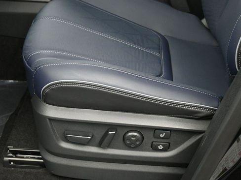 New 2026 INFINITI QX80 SPORT image 18