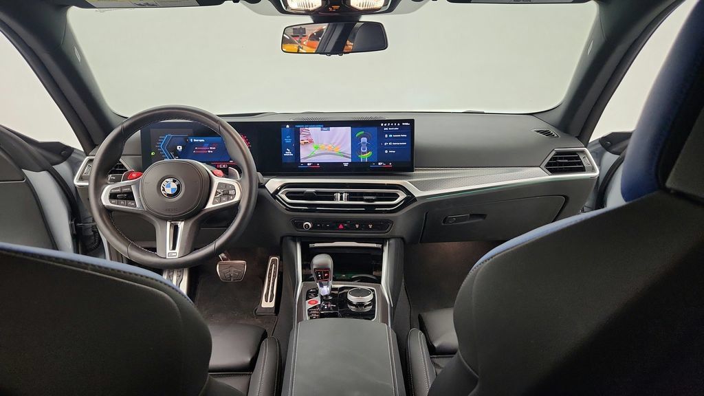 Used 2023 BMW M2 w/ Lighting Package RWD image 31