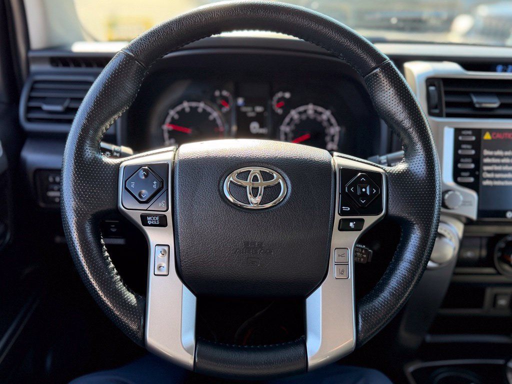 Used 2024 Toyota 4Runner SR5 Premium w/ Moonroof Package AWD/4WD image 12