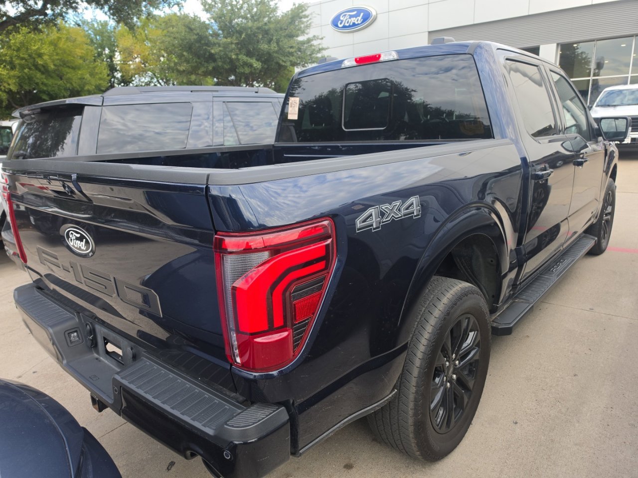Used 2024 Ford F150 Lariat w/ Equipment Group 502A High AWD/4WD image 4