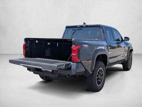 Certified 2026 Toyota Tacoma TRD Off-Road AWD/4WD image 5