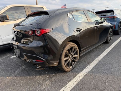 Used 2024 MAZDA MAZDA3 s FWD image 2