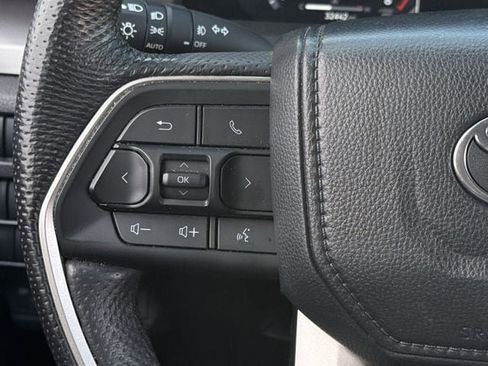 Used 2024 Toyota Tacoma TRD Sport image 14