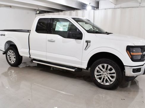 New 2026 Ford F150 XLT w/ XLT Chrome Appearance Package AWD/4WD image 5