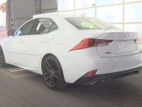 Used 2018 Lexus IS 300 F Sport w/ F Sport Package RWD image 3