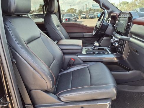 Used 2023 Ford F150 Lariat w/ Equipment Group 502A High image 13