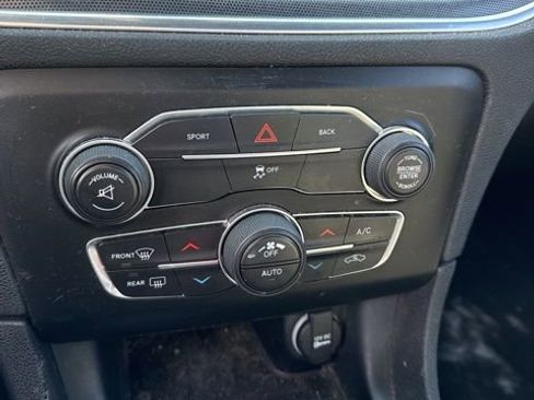 Used 2016 Dodge Charger R/T image 25