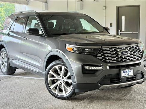 Used 2021 Ford Explorer Platinum w/ Equipment Group 601A AWD/4WD image 6