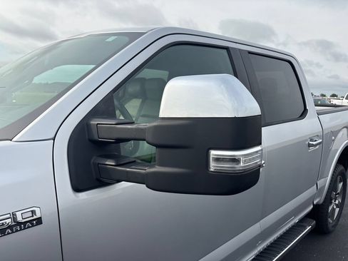 Used 2015 Ford F150 Lariat AWD/4WD image 41