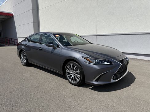 Used 2021 Lexus ES 250 w/ Premium Package AWD/4WD image 34