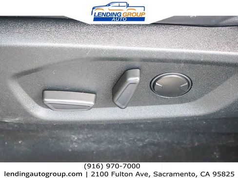 Used 2020 Ford Edge SEL image 20