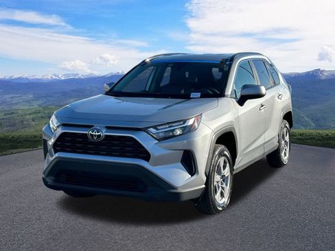 Certified 2025 Toyota RAV4 XLE image 1