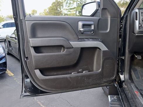 Used 2018 Chevrolet Silverado 1500 LT w/ All Star Edition AWD/4WD image 29